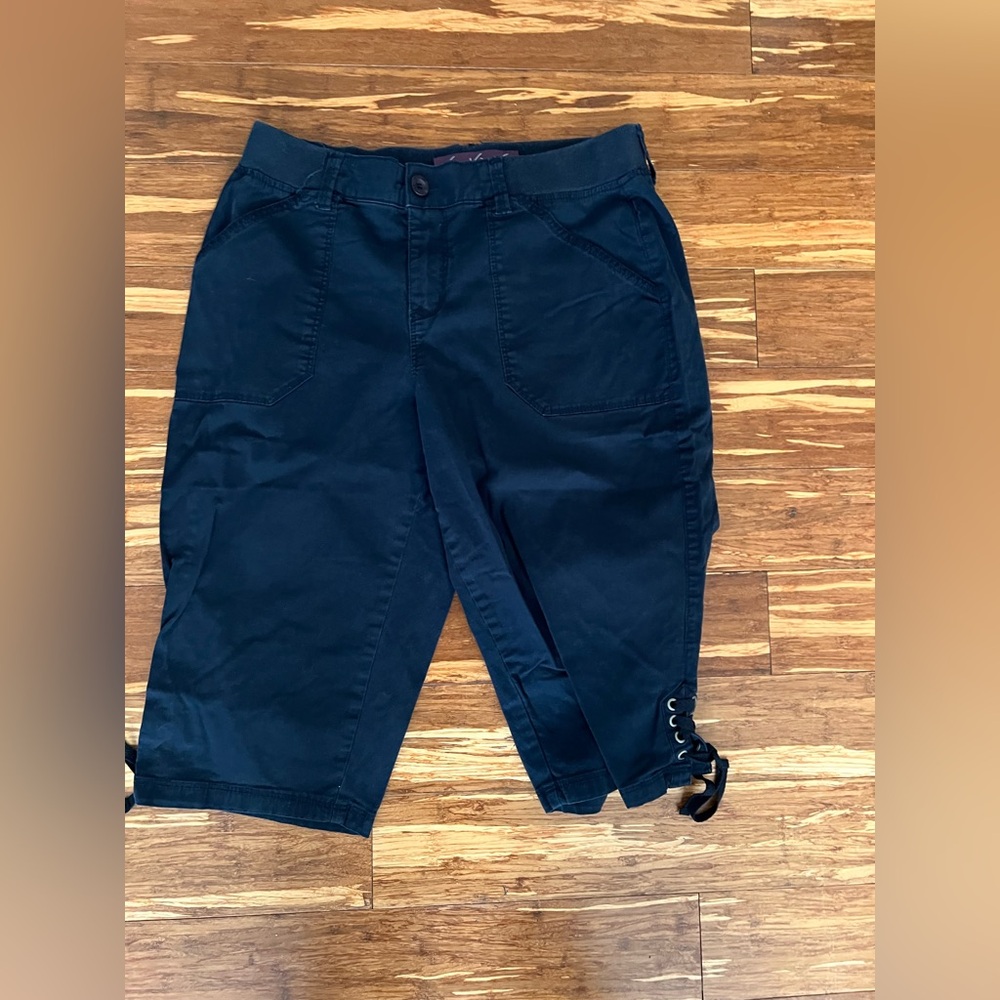 Gloria Vanderbilt Elegant Black Trousers